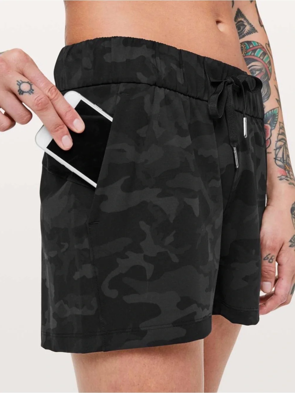 Lululemon On The Fly Short *2.5”